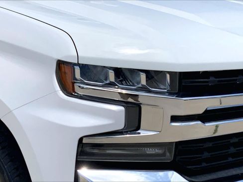 Used 2020 Chevrolet Silverado 1500 LT w/ Texas Edition AWD/4WD image 27