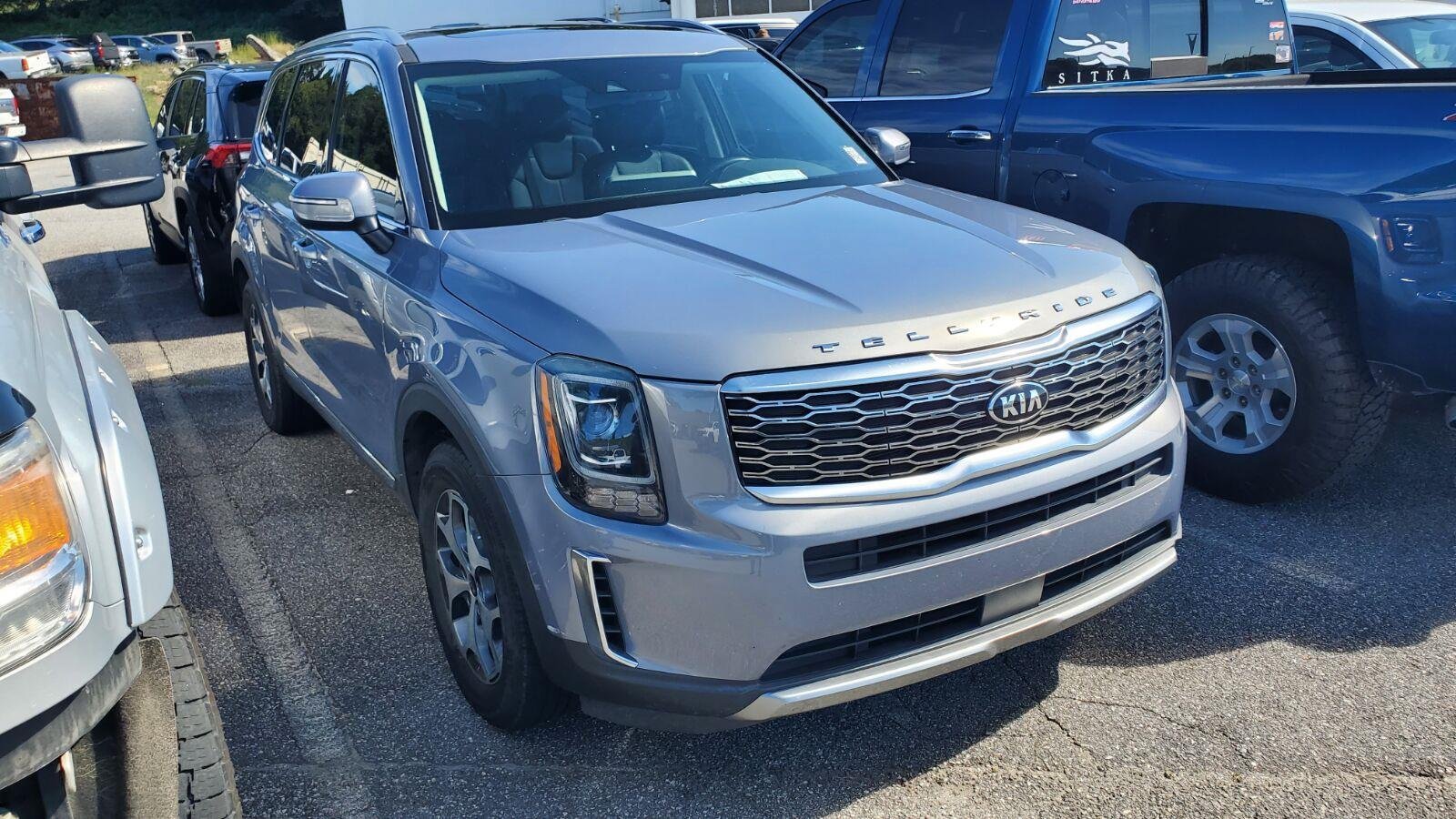 Used 2021 Kia Telluride EX FWD image 2