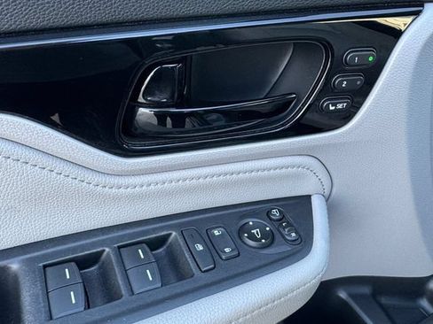 Used 2019 Honda Odyssey Elite image 5