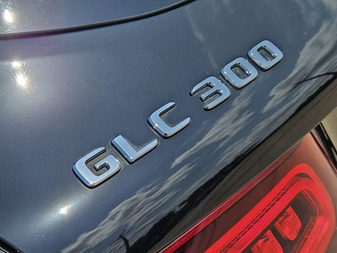 Used 2020 Mercedes-Benz GLC 300 image 32