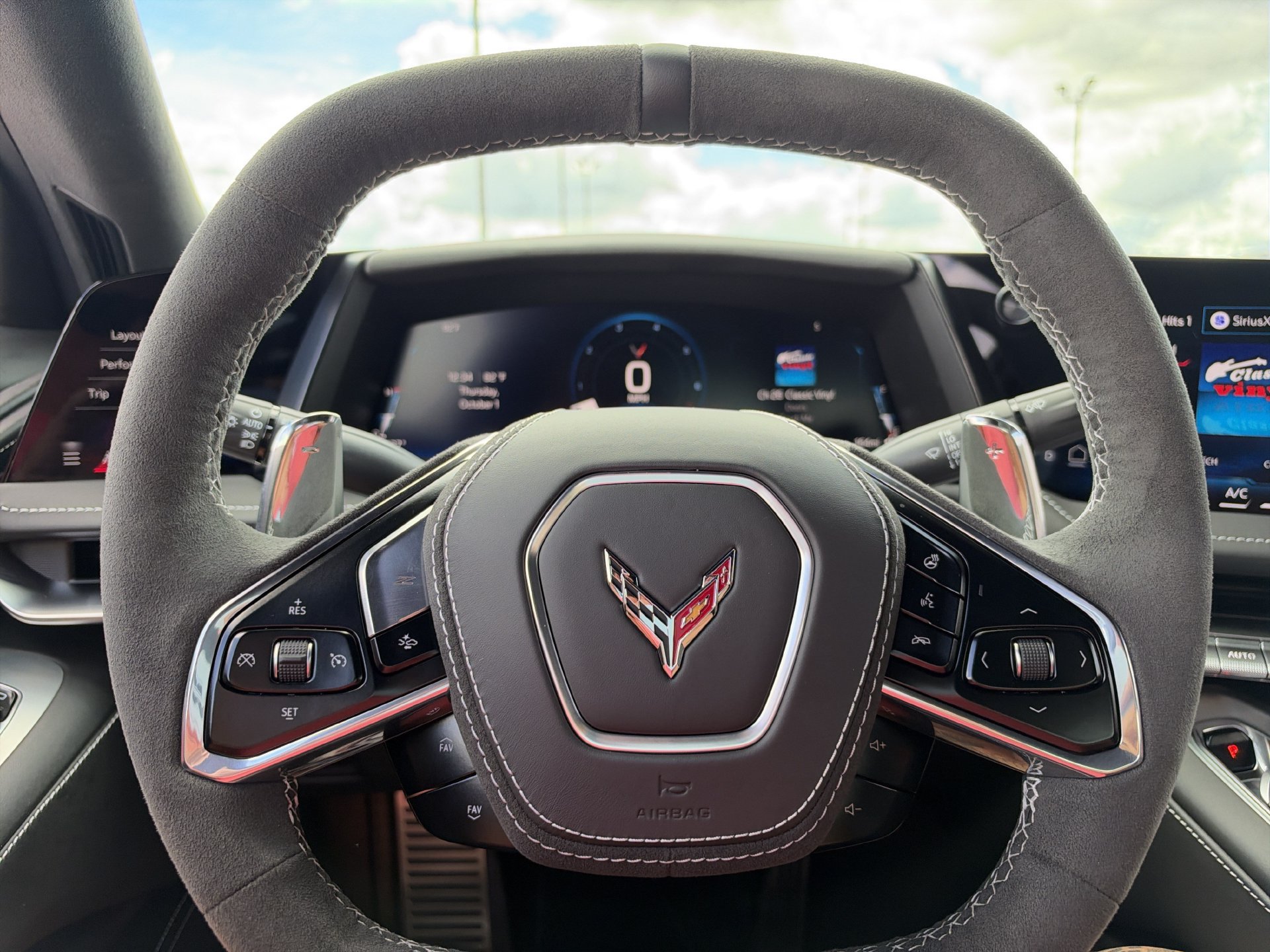 Used 2026 Chevrolet Corvette Stingray Premium Cpe w/ 3LT RWD image 18