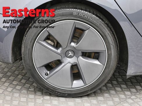 Used 2023 Tesla Model 3 Standard Range image 27