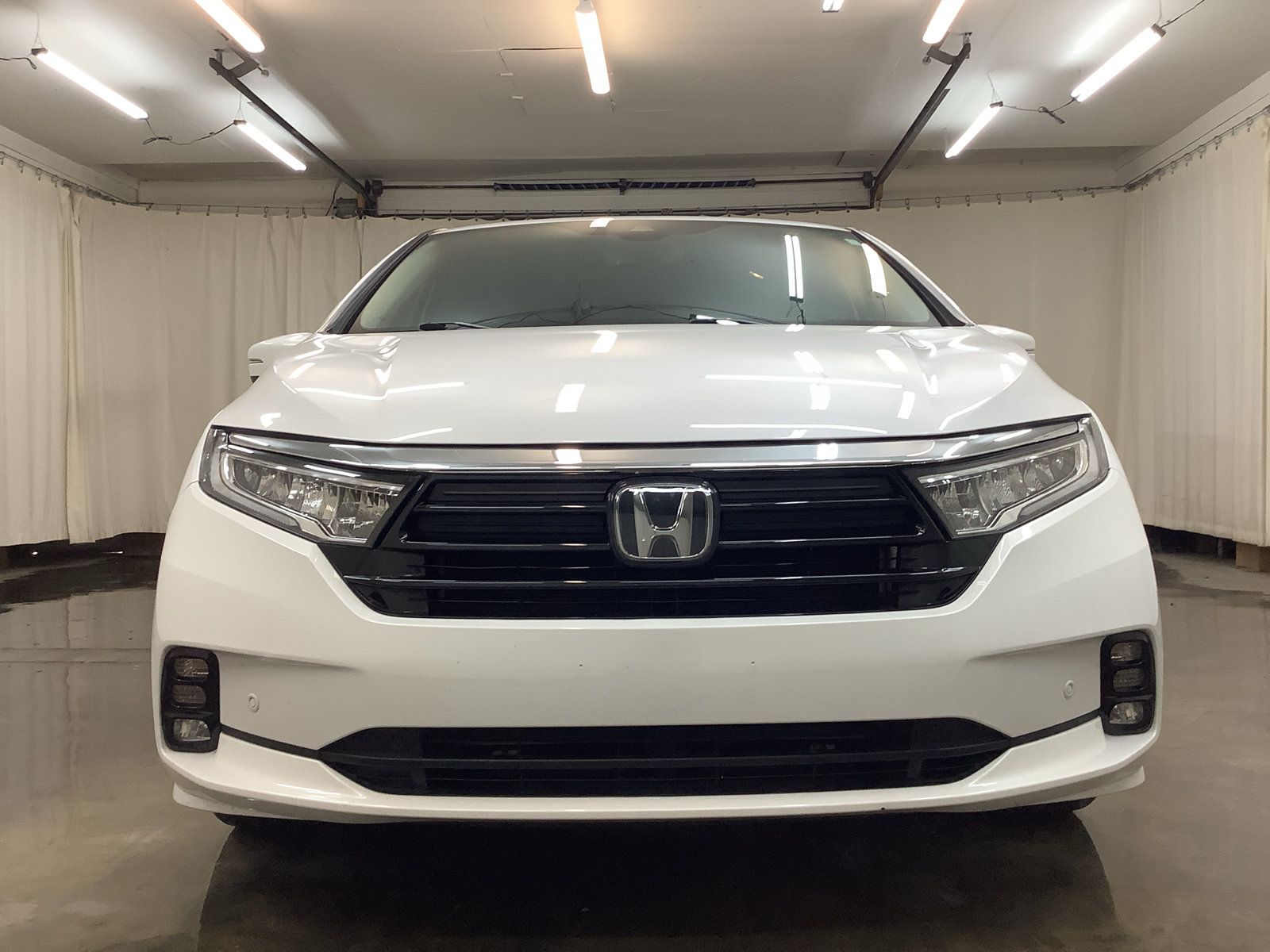 Used 2024 Honda Odyssey Touring image 10