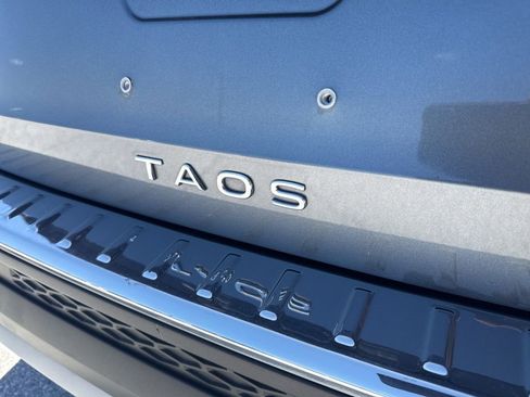Used 2025 Volkswagen Taos S image 12