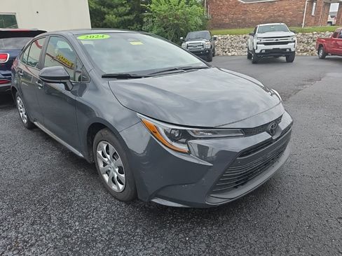 Used 2024 Toyota Corolla LE FWD image 1
