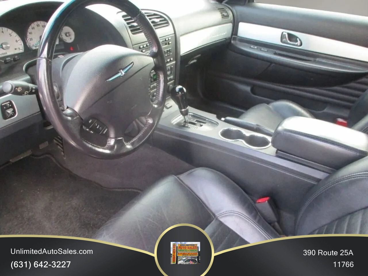 Used 2003 Ford Thunderbird RWD image 10
