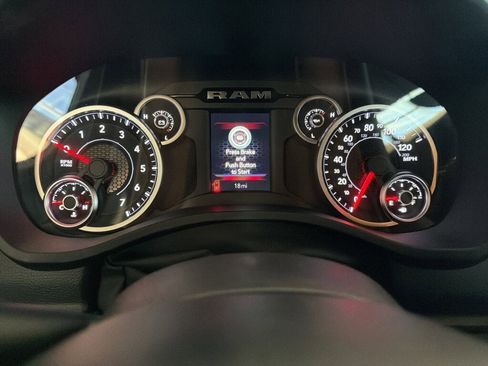 New 2026 RAM 1500 Big Horn AWD/4WD image 16