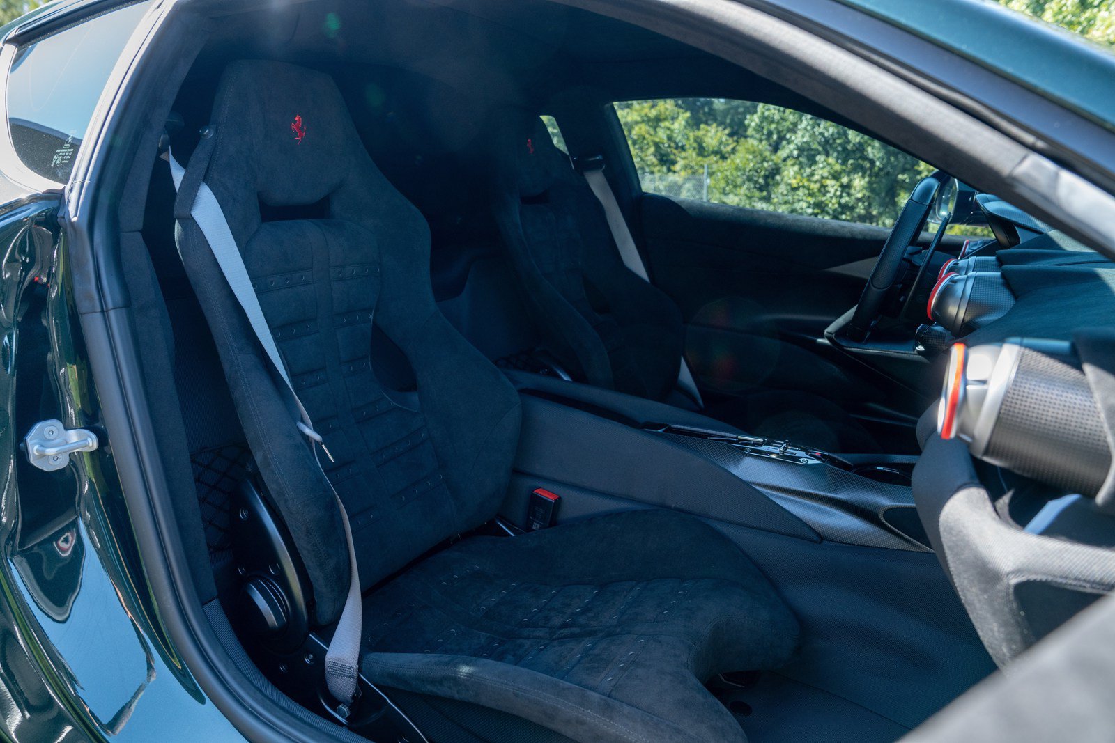 Used 2022 Ferrari 812 Competizione RWD image 54
