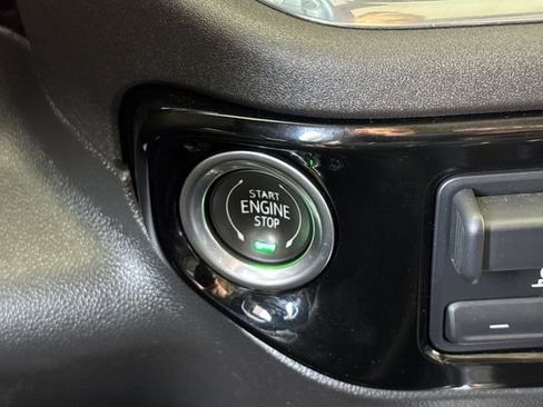 Used 2023 Chevrolet Silverado 1500 LTZ w/ LTZ Premium Package image 21