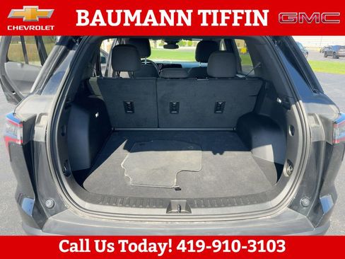 Used 2025 Chevrolet Equinox LT FWD image 7