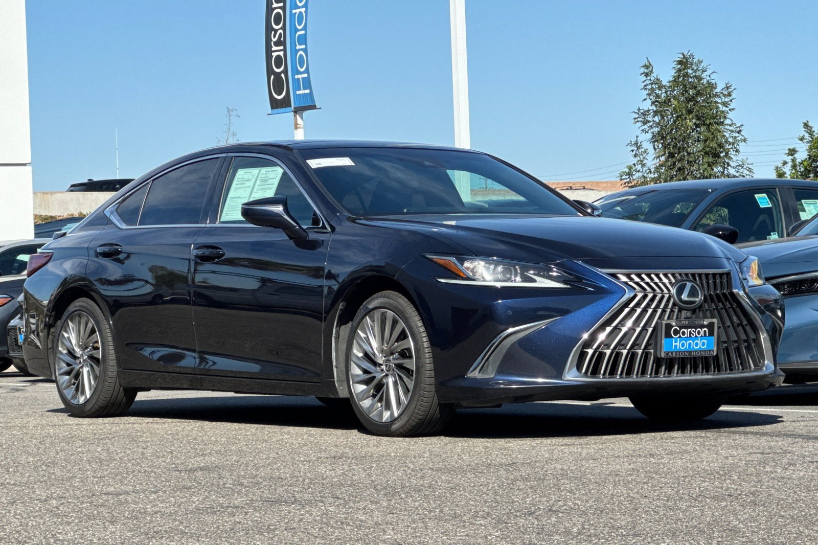 Used 2022 Lexus ES 350 w/ Accessory Package FWD image 7