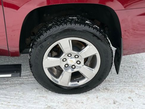 Used 2019 Chevrolet Suburban Premier image 12