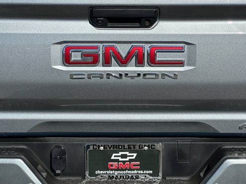 Used 2023 GMC Canyon AT4 w/ AT4 Premium Package AWD/4WD image 46