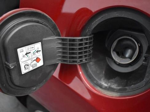 Used 2017 Ford Fiesta SE w/ Cold Weather Package image 29