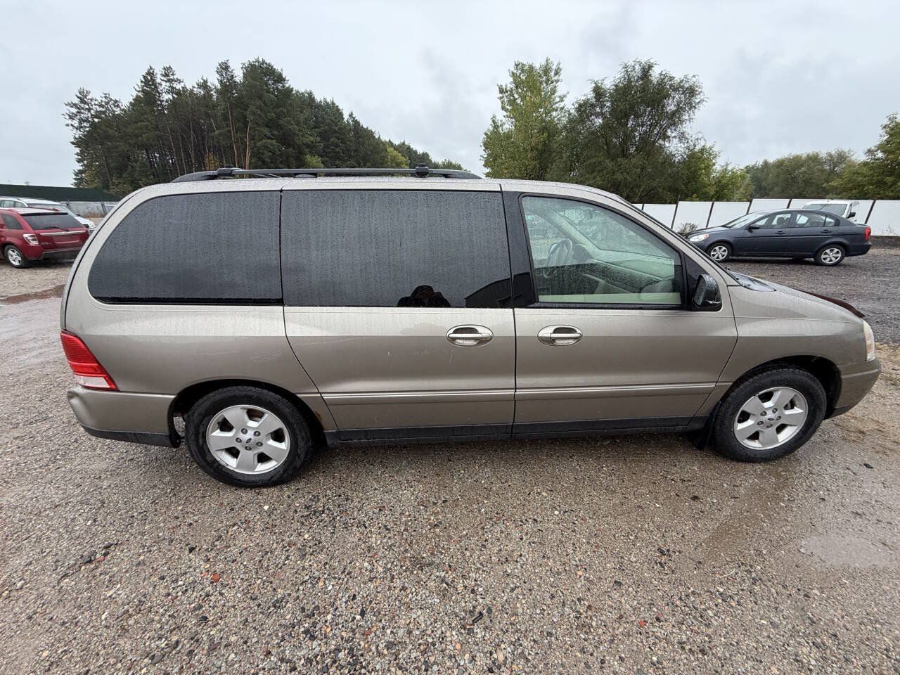 Used 2004 Ford Freestar SES FWD image 6