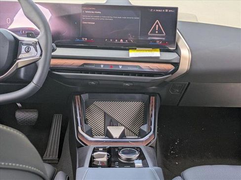 Used 2025 BMW X3 xDrive30i w/ Convenience Package image 12