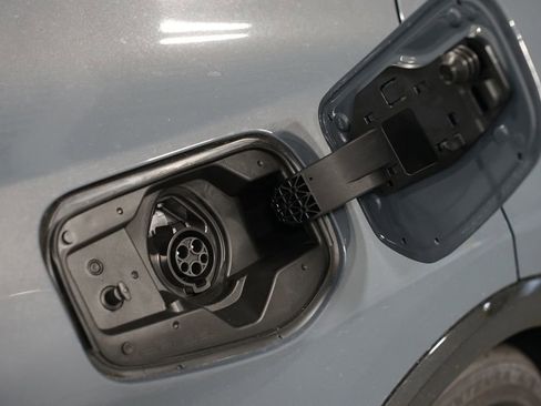 New 2026 Toyota Prius Plug-In Hybrid image 11