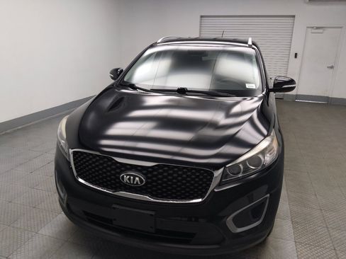 Used 2016 Kia Sorento FWD image 15