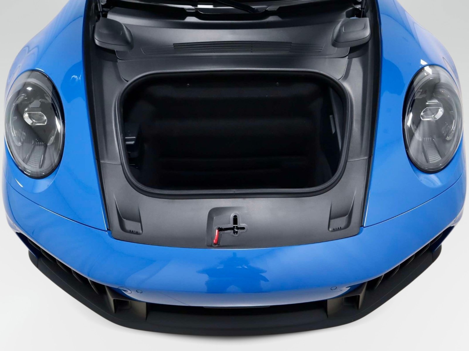 Used 2025 Porsche 911 GTS image 10