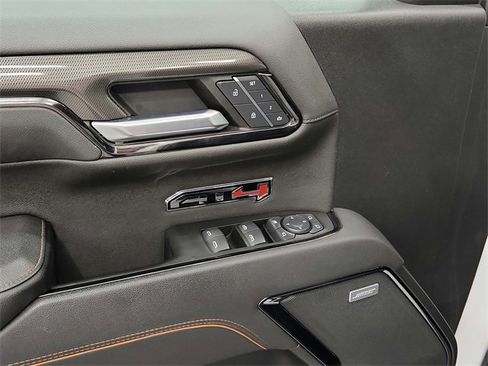Used 2023 GMC Sierra 1500 AT4 w/ AT4 Premium Package image 29