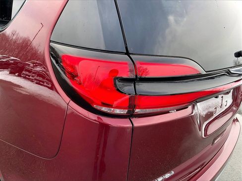 Used 2021 Chrysler Pacifica Touring-L w/ Premium & Safety Sphere Group image 29