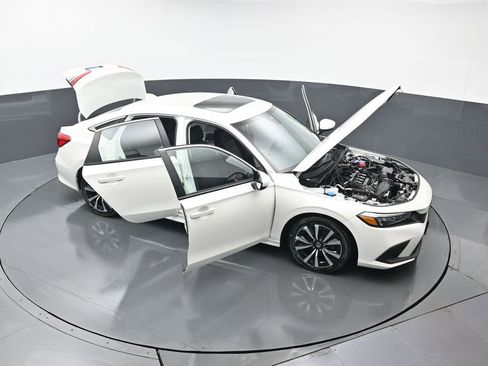 Certified 2024 Honda Civic EX image 55