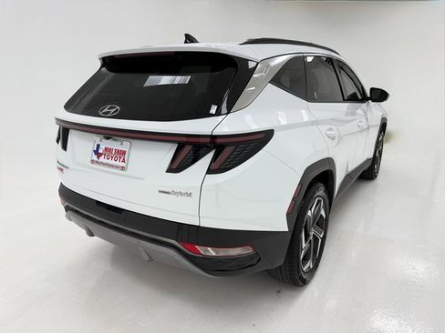 Used 2024 Hyundai Tucson Limited image 40