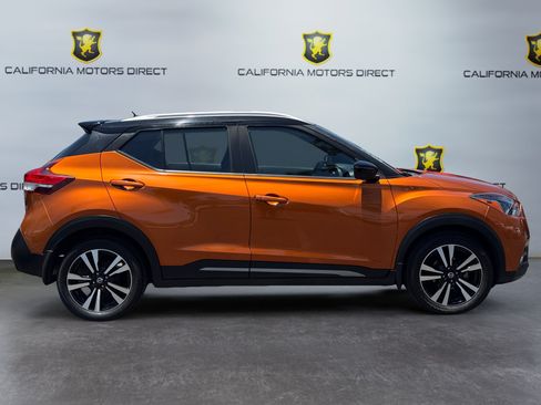 Used 2019 Nissan Kicks SR FWD image 6
