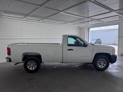 Used 2013 Chevrolet Silverado 1500 W/T RWD image 4