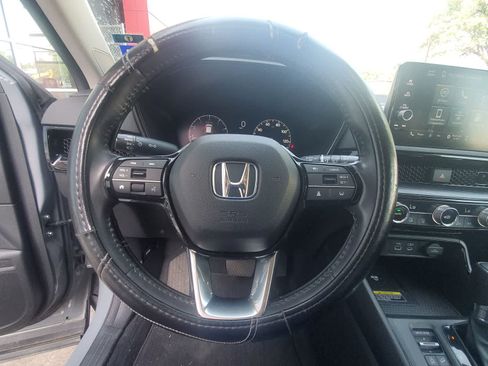 Used 2024 Honda CR-V EX-L image 14
