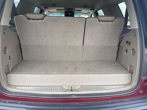 Used 2020 GMC Yukon SLT w/ Premium Edition image 30