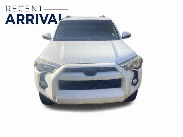 Used 2016 Toyota 4Runner SR5 RWD image 2