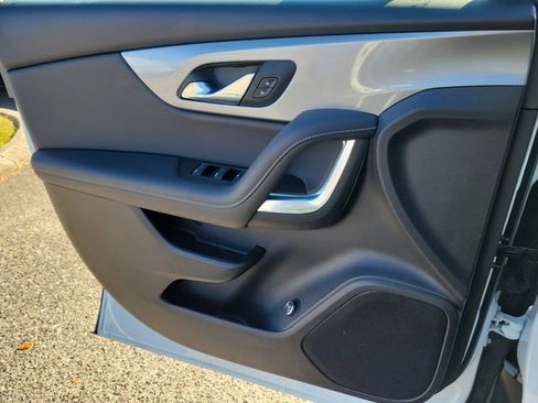 Certified 2023 Chevrolet Blazer LT w/ Convenience Package image 19