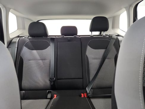 Certified 2023 Volkswagen Taos S FWD image 28
