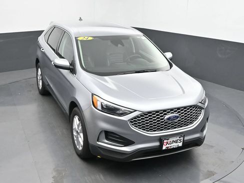 Used 2024 Ford Edge SEL AWD/4WD image 39
