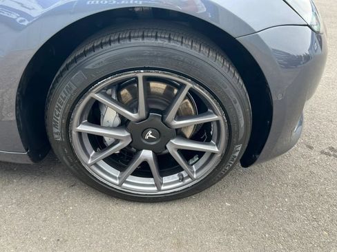 Used 2021 Tesla Model 3 Standard Range Plus RWD image 6