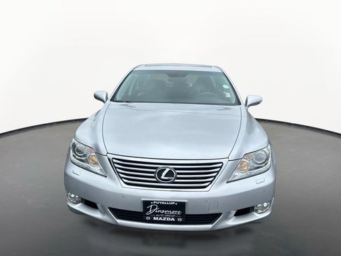Used 2012 Lexus LS 460 AWD w/ Comfort Pkg image 8