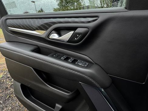 Used 2024 GMC Yukon Denali image 51