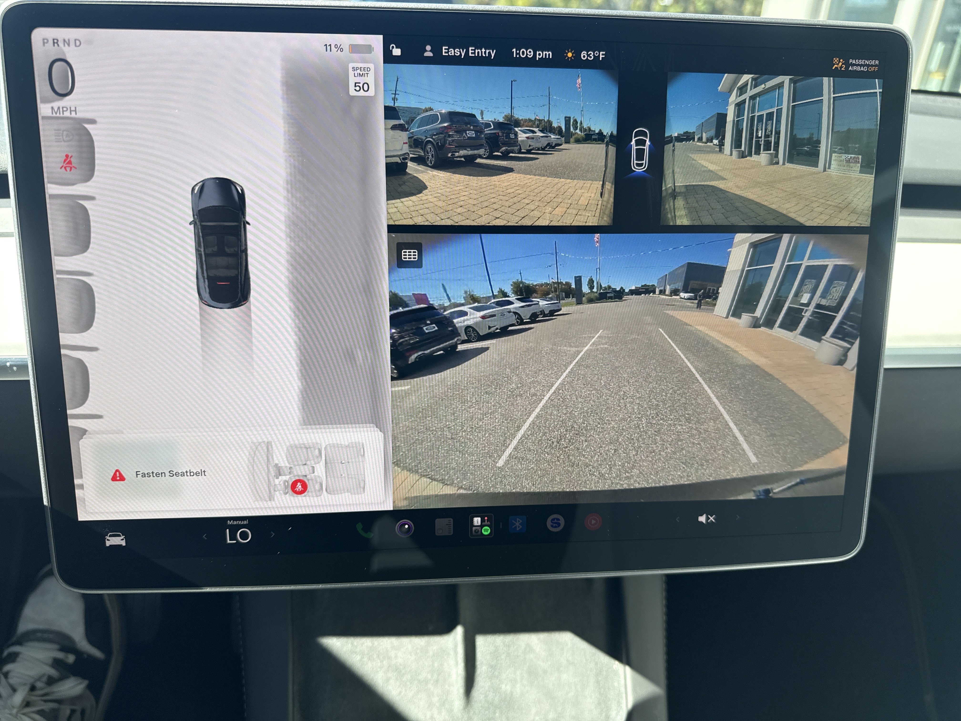 Used 2024 Tesla Model Y Long Range AWD/4WD image 23