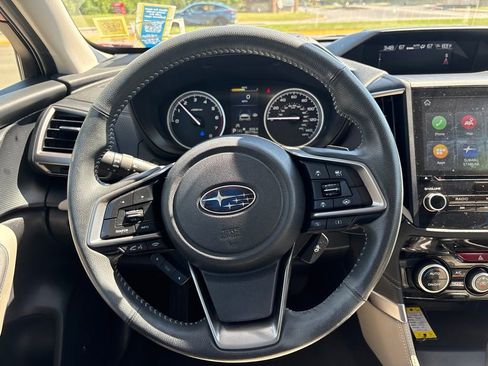 Used 2022 Subaru Forester Limited AWD/4WD image 11