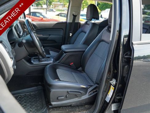 Used 2015 Chevrolet Colorado Z71 RWD image 7