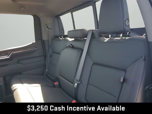 New 2026 GMC Sierra 1500 SLT AWD/4WD image 22