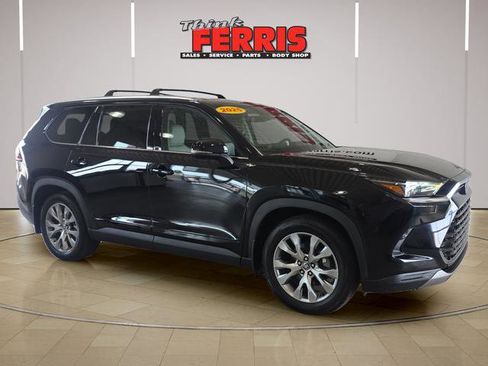 Used 2025 Toyota Grand Highlander AWD Hybrid image 3