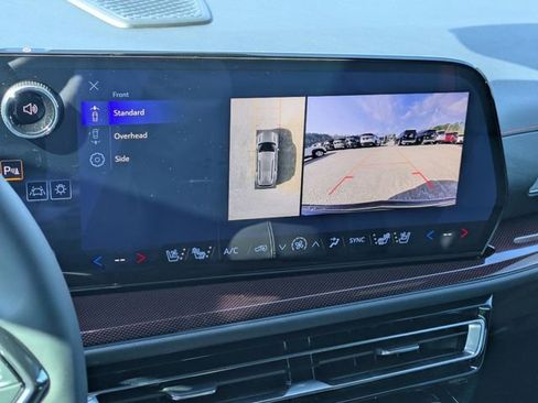 New 2026 Chevrolet Traverse RS image 21