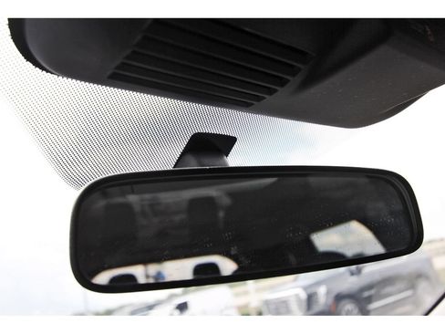 Used 2023 Mitsubishi Outlander SE FWD image 26