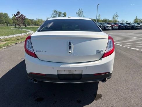 Used 2013 Lincoln MKS AWD image 8