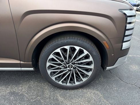 Certified 2026 Hyundai Palisade Calligraphy FWD image 25
