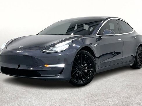 Used 2019 Tesla Model 3 Long Range image 13