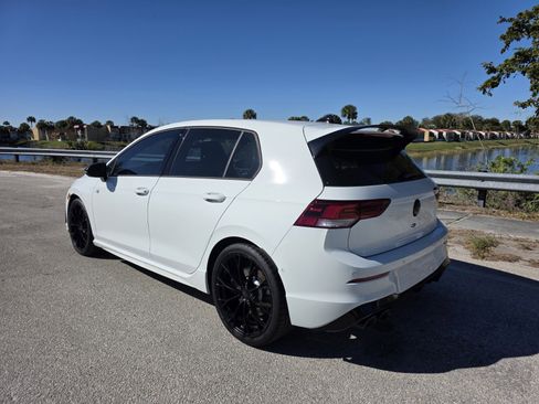 Used 2025 Volkswagen Golf R Black Edition image 2