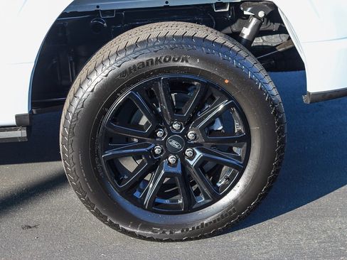 New 2025 Ford F150 Platinum w/ FX4 Off-Road Package image 7